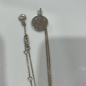 JAI STAMPED 925 STERLING NECKLACE ADJUSTS IN LENGTH BRAND NEW